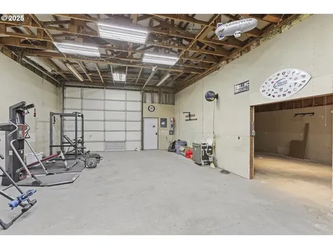33549 Wikstrom Road Scappoose OR 97056