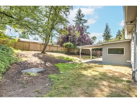 6574 SW Florence Lane Portland OR 97223