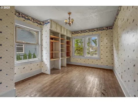 6356 N Denver Avenue Portland OR 97217