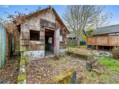 6356 N Denver Avenue Portland OR 97217