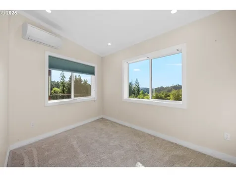 6477 Elkhead Road Yoncalla OR 97499
