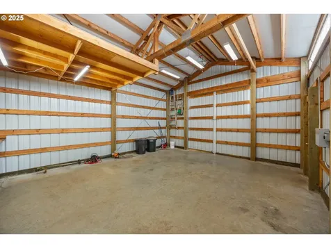 6477 Elkhead Road Yoncalla OR 97499