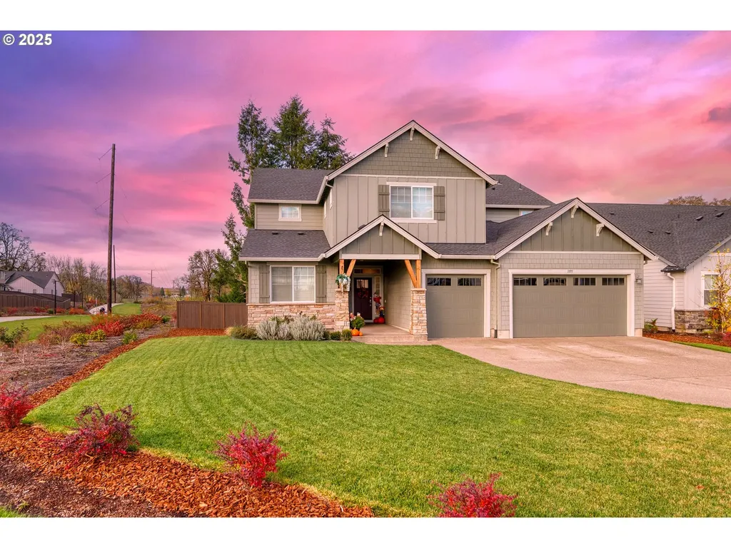 1895 NW Charles Street Mcminnville OR 97128