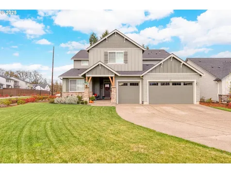 1895 NW Charles Street Mcminnville OR 97128