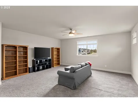 1895 NW Charles Street Mcminnville OR 97128