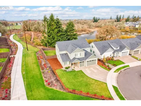 1895 NW Charles Street Mcminnville OR 97128