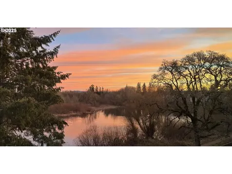 1895 NW Charles Street Mcminnville OR 97128