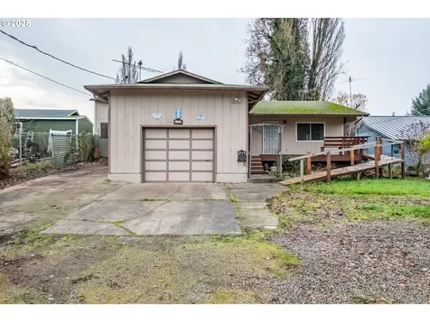 4454 York Avenue NE Salem OR 97305