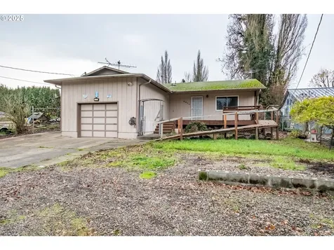 4454 York Avenue NE Salem OR 97305