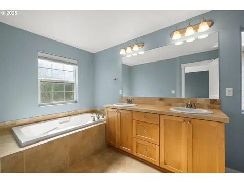 16865 SW Romeo Terrace Portland OR 97224