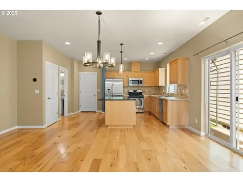16865 SW Romeo Terrace Portland OR 97224
