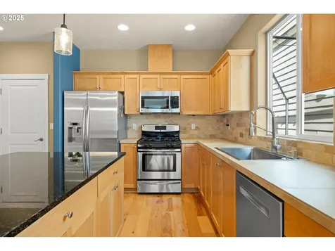 16865 SW Romeo Terrace Portland OR 97224