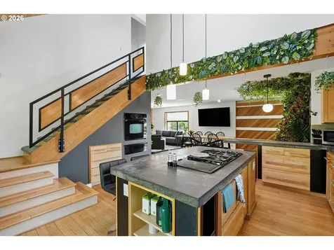 4807 SE Rex Drive Portland OR 97206