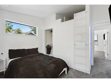 4807 SE Rex Drive Portland OR 97206