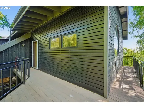 4807 SE Rex Drive Portland OR 97206