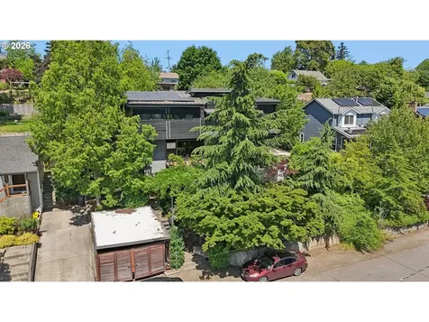 4807 SE Rex Drive Portland OR 97206