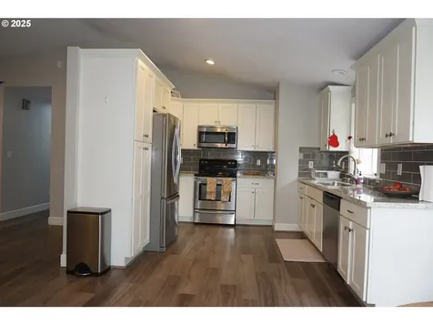 14615 NE 81st Street Vancouver WA 98682