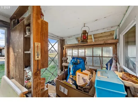 740 E 3rd Street Coquille OR 97423