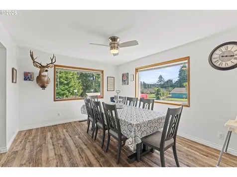100 W 17th Street Coquille OR 97423