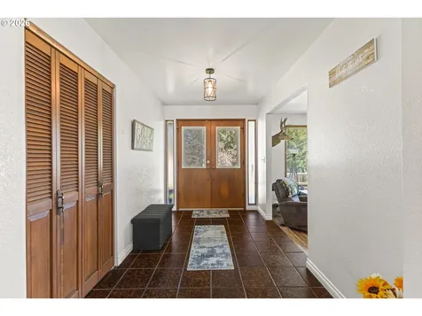100 W 17th Street Coquille OR 97423
