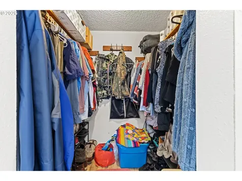 100 W 17th Street Coquille OR 97423