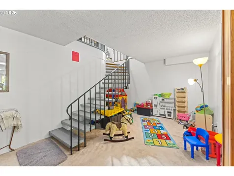 100 W 17th Street Coquille OR 97423