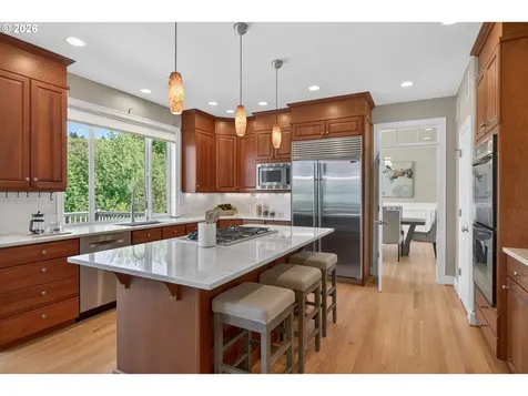 2727 NW Avocet Lane Portland OR 97229