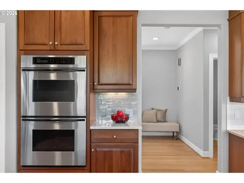2727 NW Avocet Lane Portland OR 97229