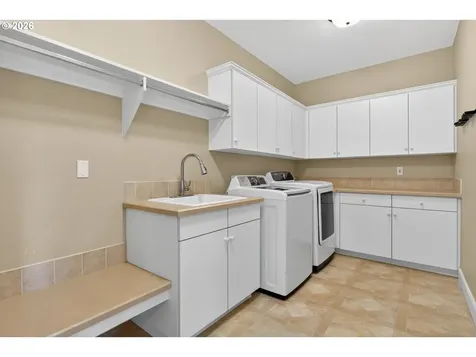 2727 NW Avocet Lane Portland OR 97229