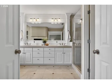 2727 NW Avocet Lane Portland OR 97229