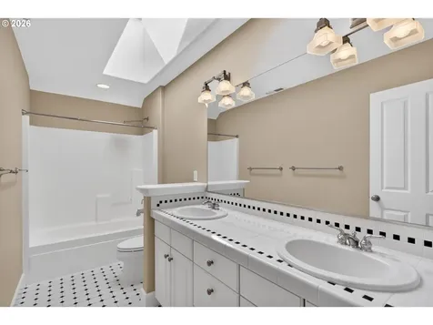 2727 NW Avocet Lane Portland OR 97229