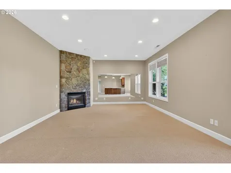 2727 NW Avocet Lane Portland OR 97229