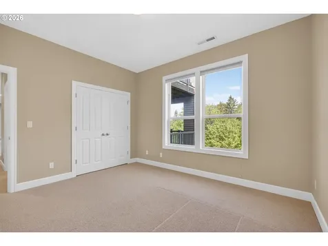 2727 NW Avocet Lane Portland OR 97229
