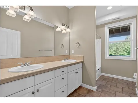 2727 NW Avocet Lane Portland OR 97229