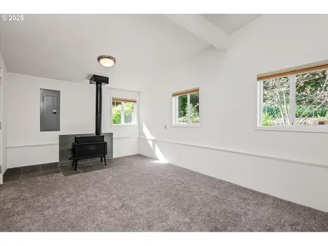 1975 W 34th Avenue Eugene OR 97405