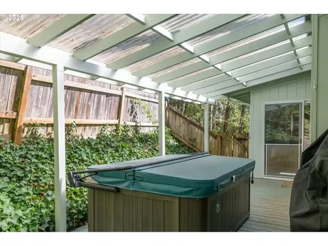 1975 W 34th Avenue Eugene OR 97405