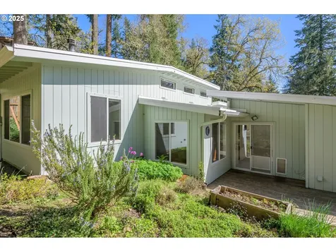 1975 W 34th Avenue Eugene OR 97405