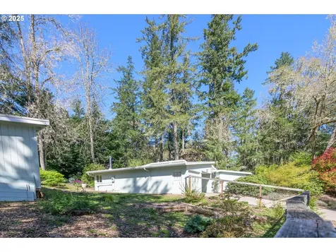 1975 W 34th Avenue Eugene OR 97405