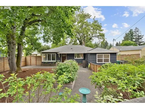 2543 NE 92nd Avenue Portland OR 97220