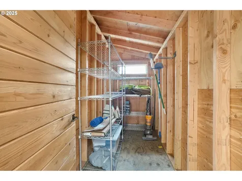 2543 NE 92nd Avenue Portland OR 97220