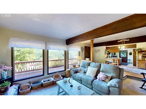 28656 Brooks Road Gold Beach OR 97444