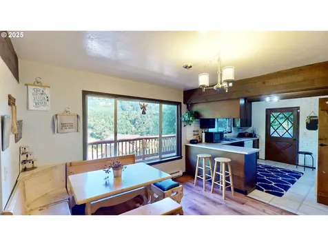 28656 Brooks Road Gold Beach OR 97444