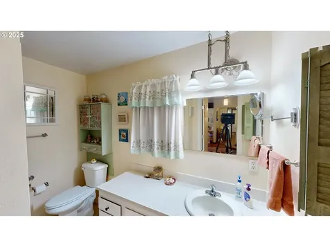 28656 Brooks Road Gold Beach OR 97444