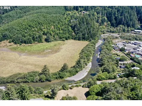 28656 Brooks Road Gold Beach OR 97444