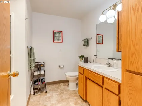 692 SW Westview Drive Mcminnville OR 97128
