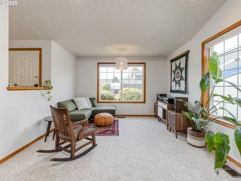 692 SW Westview Drive Mcminnville OR 97128