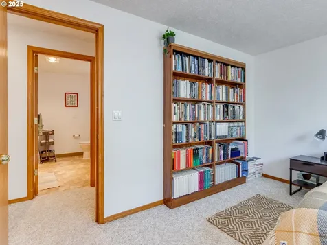 692 SW Westview Drive Mcminnville OR 97128
