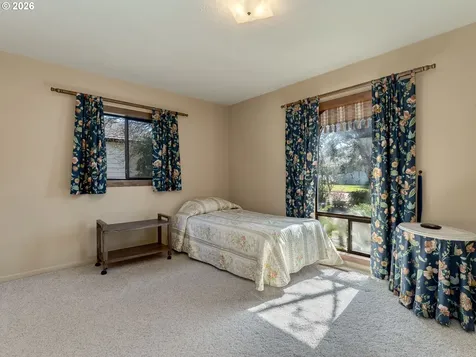 1935 NE Orchard Avenue Mcminnville OR 97128
