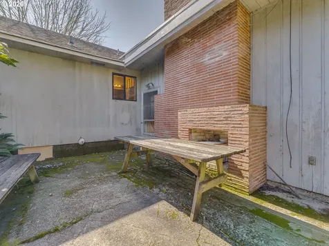 1935 NE Orchard Avenue Mcminnville OR 97128