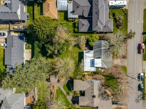 1935 NE Orchard Avenue Mcminnville OR 97128